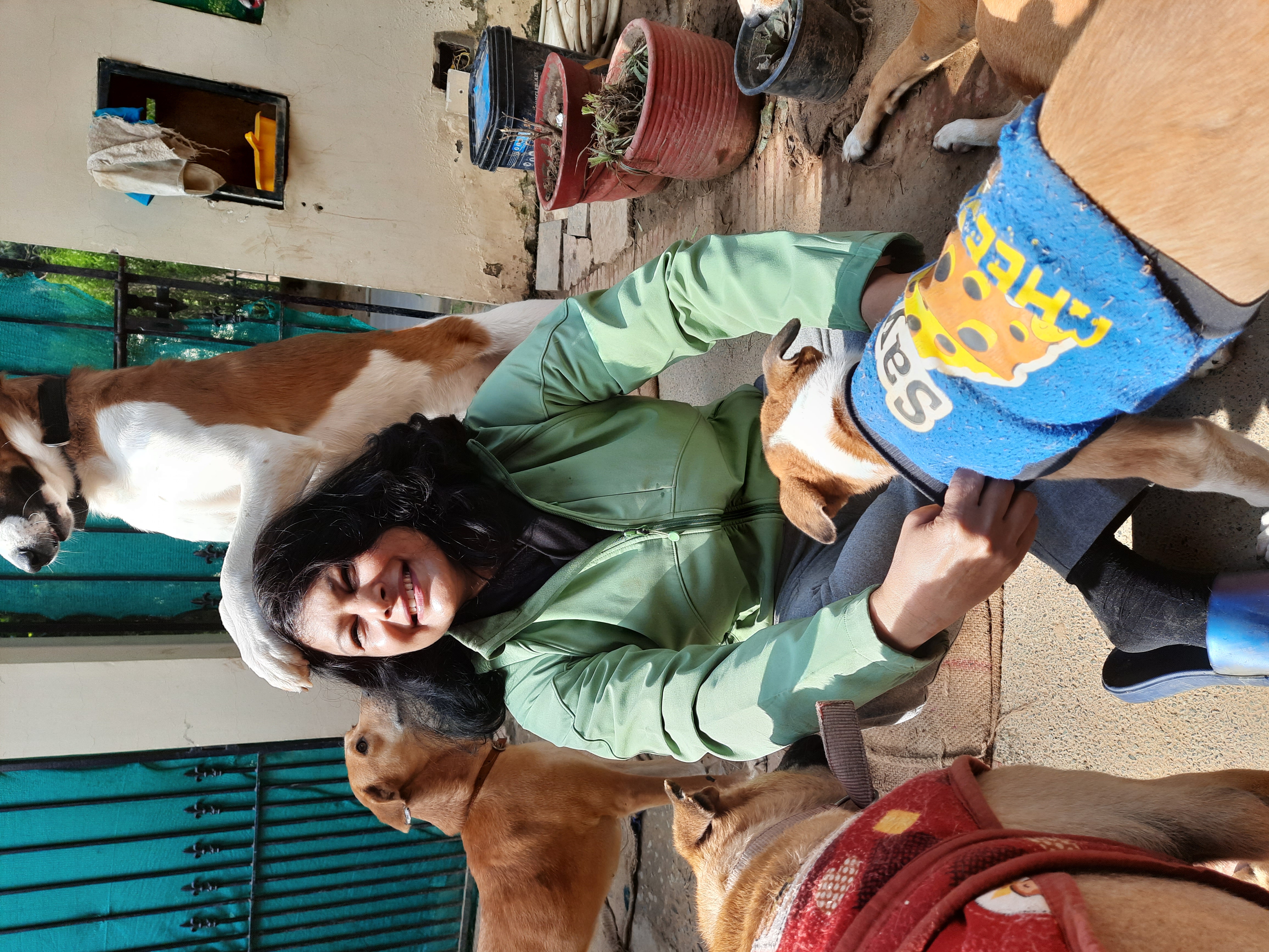 Adopting Indian stray dogs and log kya kahenge | Moni Kumar | CO founder of Pawzz & Cynophilist